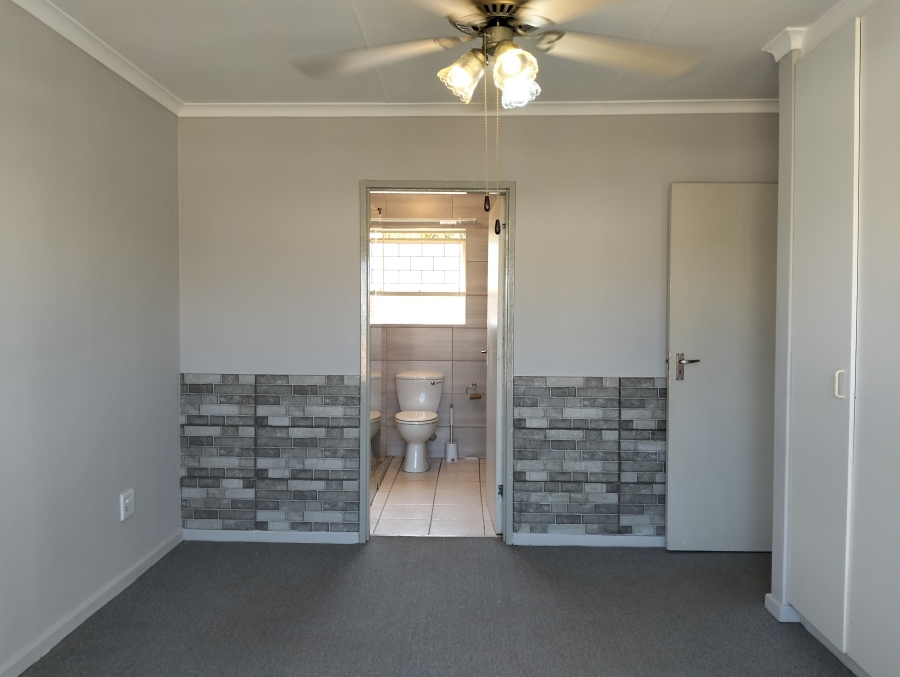 To Let 3 Bedroom Property for Rent in C Place Eastern Cape